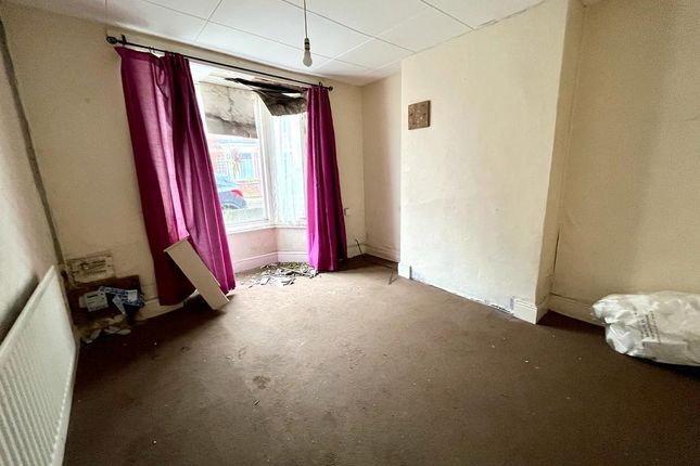 Terraced house for sale in Drake Street, Gainsborough