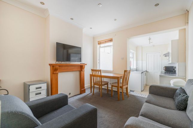 17 Denbigh Road, Norwich photo 4