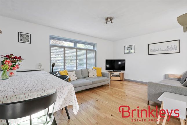 Flat for sale in Sterling Court, Grand Drive, London