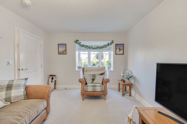 10 Stable Croft Road, Congleton photo 4