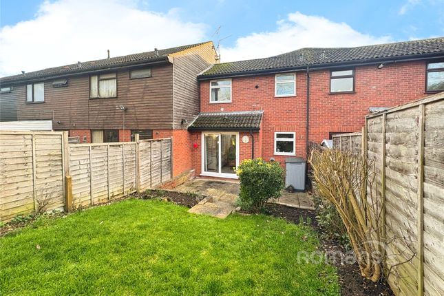 24, Carshalton Way, Reading photo 2