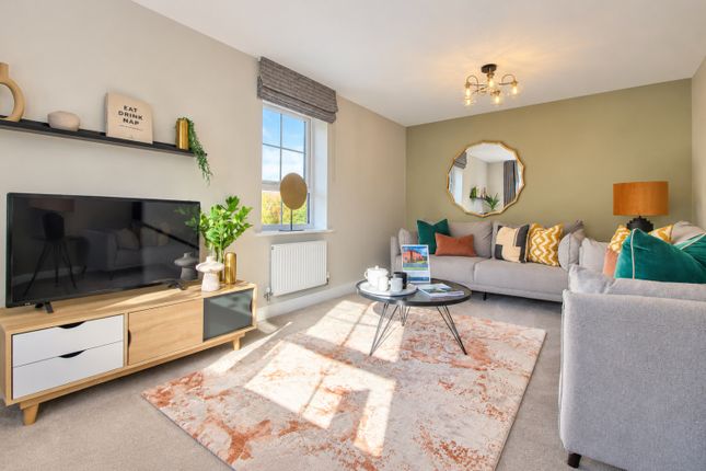 3-bed detached on Dowling Road, Uttoxeter, £349,000
