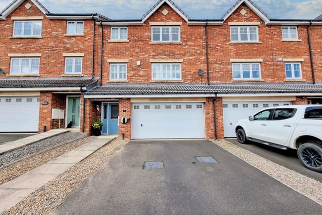 Thumbnail Town house for sale in North Farm Court, Throckley, Newcastle Upon Tyne