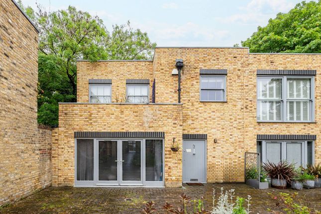 Thumbnail End terrace house for sale in Soul Street, Catford, London