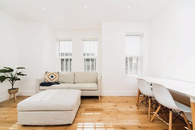 Maisonette for sale in Fortescue Road, Colliers Wood, London