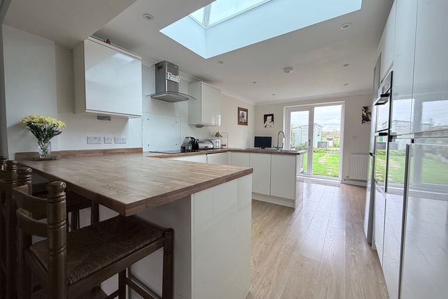 16, Richmond Road, Chichester photo 2