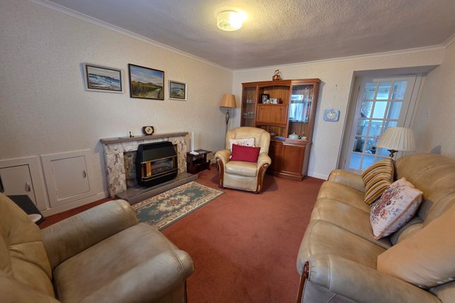 Innes Cottage, 17, Maxwell Street, Fochabers photo 2