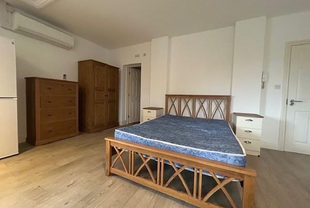 Flat 5, 84 Lincoln Road, Peterborough photo 4