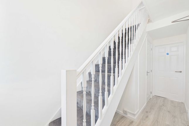 181, Lorrimore Road, Oval photo 4