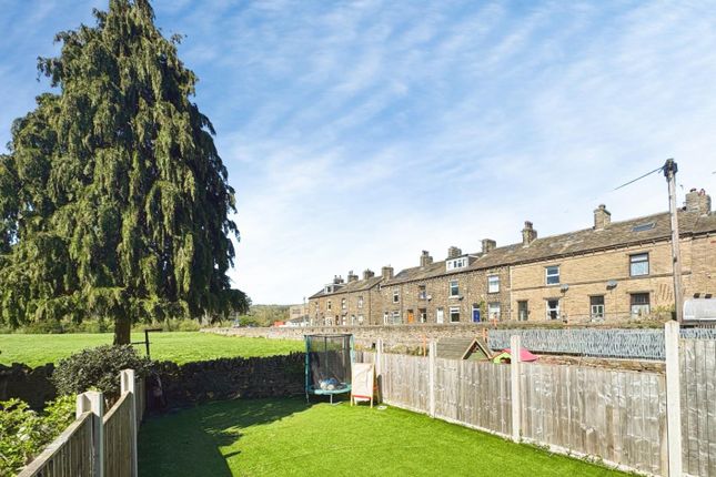 2, Aireside Avenue, Cononley photo 2