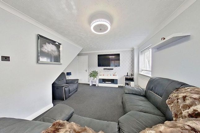 7, Shore Close, Herne Bay photo 3