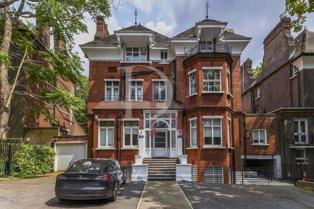 Thumbnail Flat for sale in Flat 6, Daphne Court, 56, Fitzjohns Avenue, Hampstead