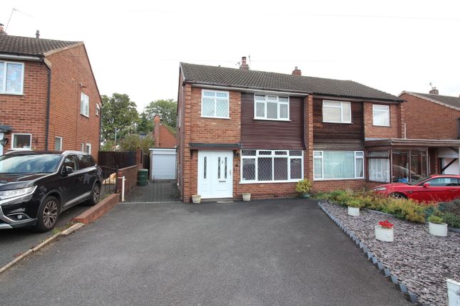 3-bed house on 16, Fairview Crescent, Kingswinford, £229,000
