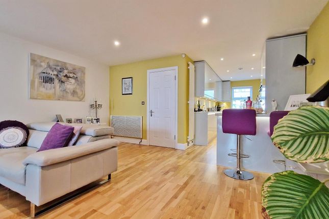 End terrace house for sale in The Beach House, Green Lane, Walton On The Naze