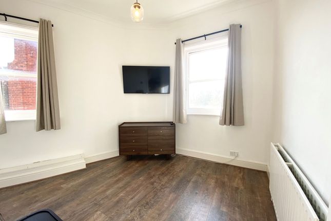 Flat 7, 59 Blackwater Road, Eastbourne photo 4