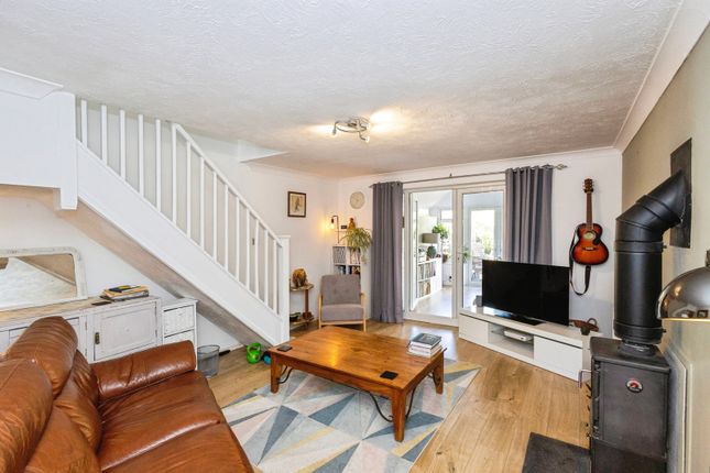 6, Kingfisher Close, Hampshire photo 4