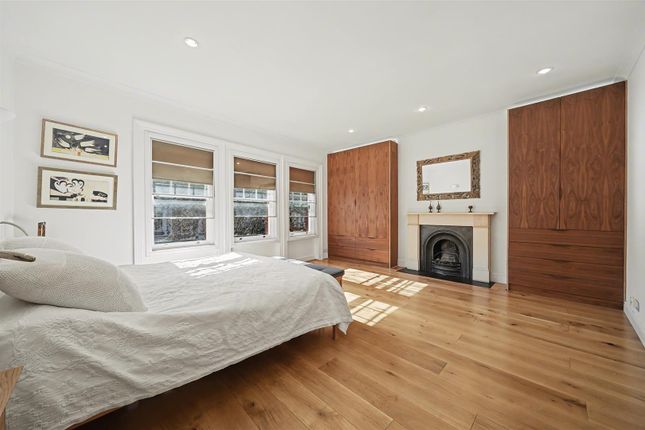 32A, Rosslyn Hill, London photo 3