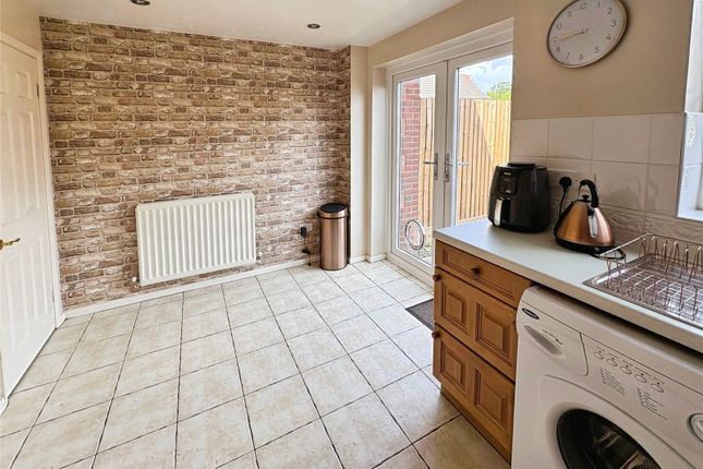21, White Avenue, Newport photo 3