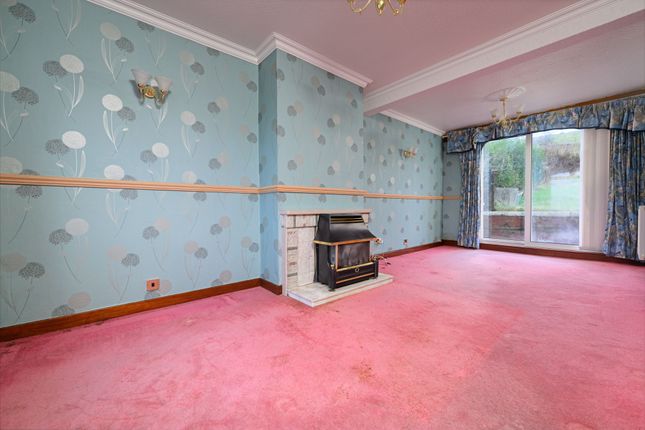 62 Pennyfern Road, Greenock photo 2