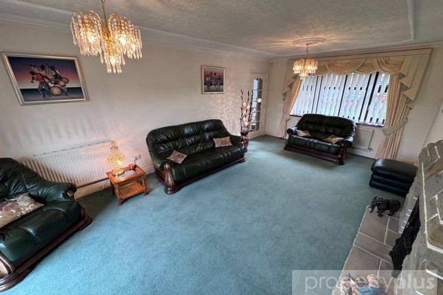 11, Bronheulwen, Rhondda Cynon Taff photo 4