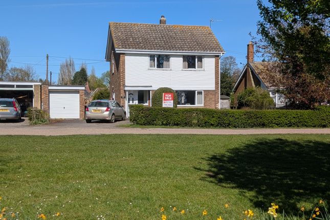 Thumbnail Detached house for sale in The Green, Waddingham