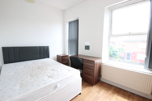Gerald Road, Salford, M6, Salford photo 3