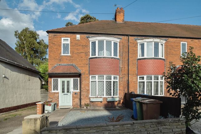 End terrace house for sale in Park Lane, Cottingham