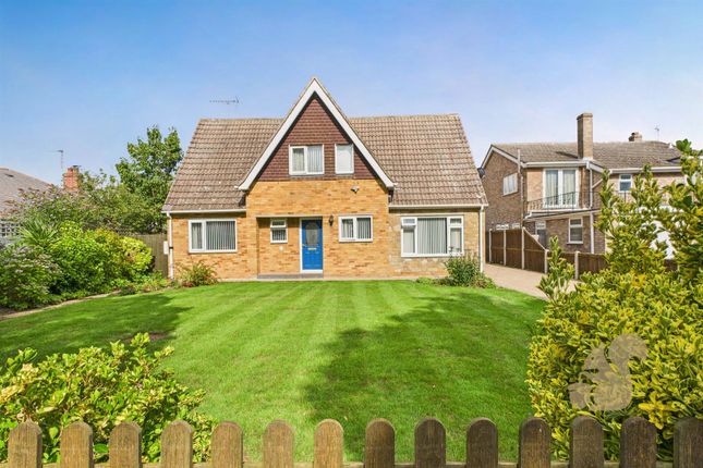 3-bed house on 35, Seaview Avenue, West Mersea, £550,000
