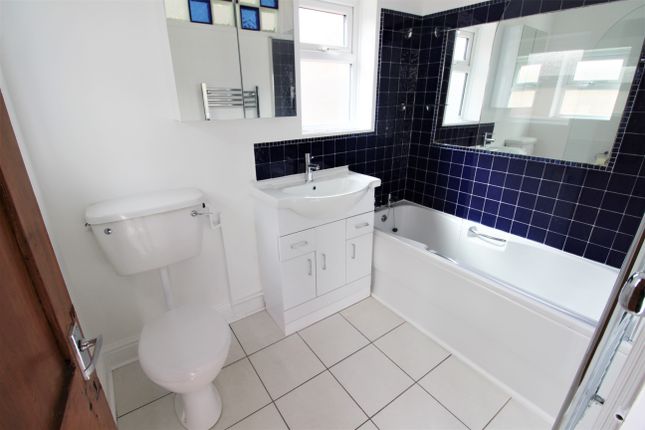 11, Eastfield Road, Southsea photo 4