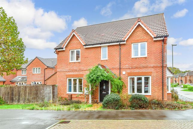3-bed detached on 11, Utah Close, Fareham, £425,000