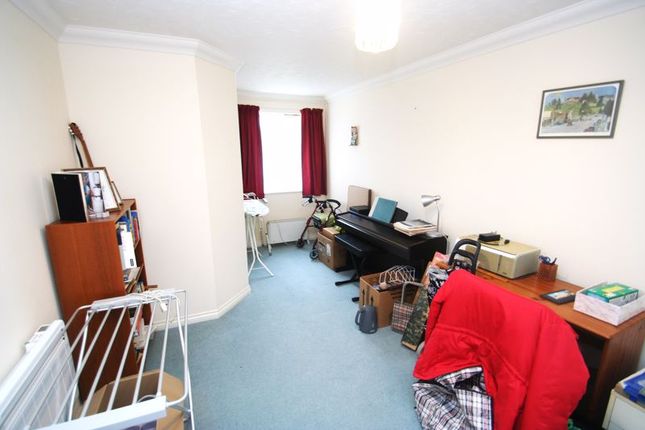 Flat for sale in Bolsover Road, Goring-By-Sea, Worthing