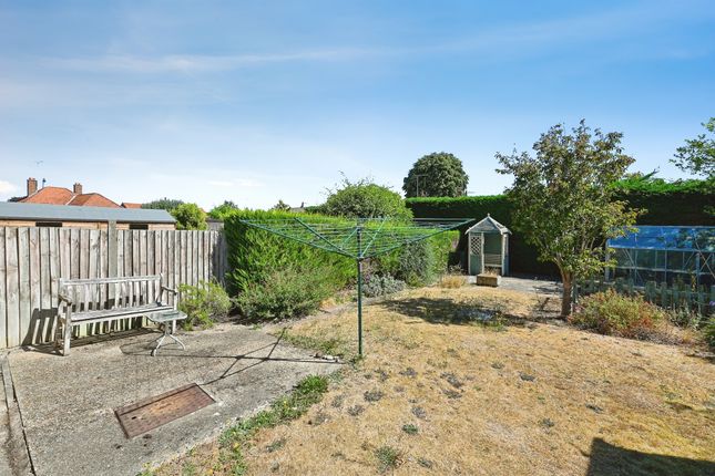 7, Warren Avenue, Fakenham photo 3