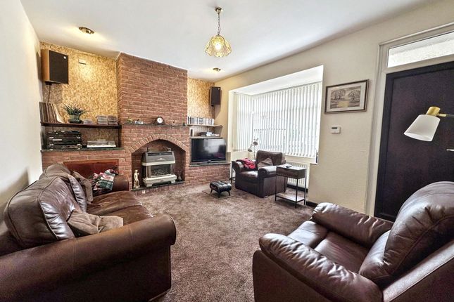 Queens Crescent, Wallsend photo 3
