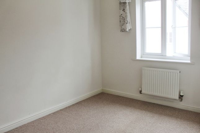 2, Juniper Road, Bury St Edmunds photo 4