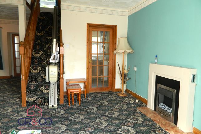 22 Needhams Row, Ebbw Vale photo 3