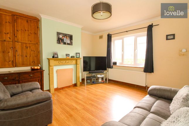 69 High Holme Road, Louth photo 4