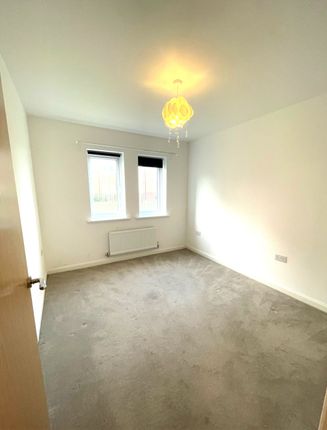 Flat 1, 43 Maplebeck Drive, Southport photo 5