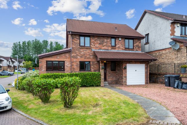 Thumbnail Flat to rent in Dunglass Place, Newton Mearns, Glasgow