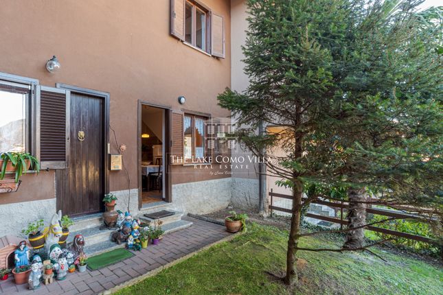 Thumbnail Town house for sale in 22017 Menaggio, Province Of Como, Italy