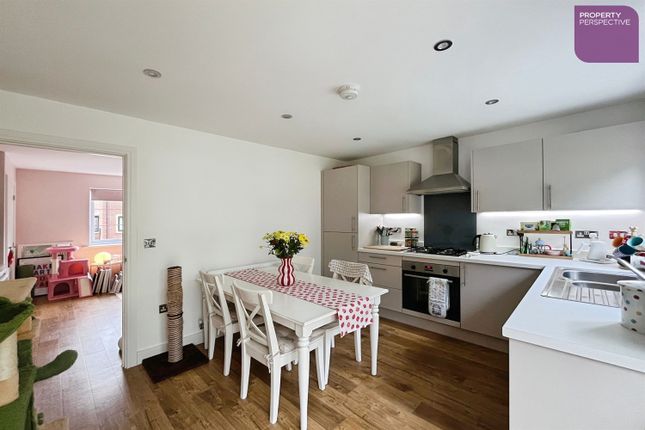 94, Sovereign Fold Road, Leigh photo 5
