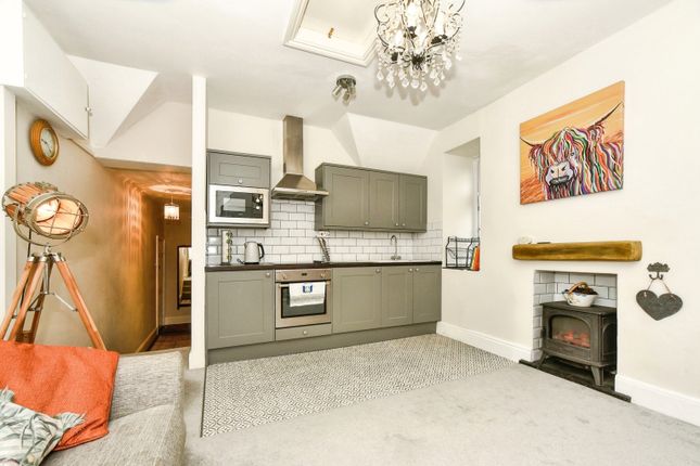 Flat 4,, 6 Victoria Road, Cirencester photo 4