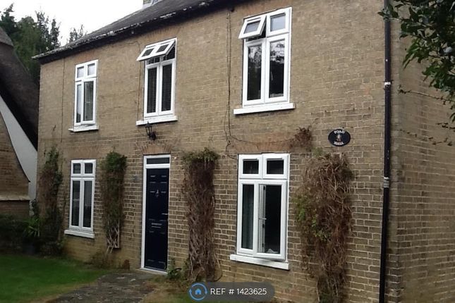 Thumbnail Flat to rent in Mills Lane, Longstanton, Cambridge