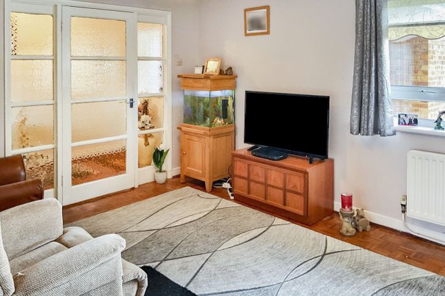 Flat for sale in Great Cullings, Rush Green, Romford
