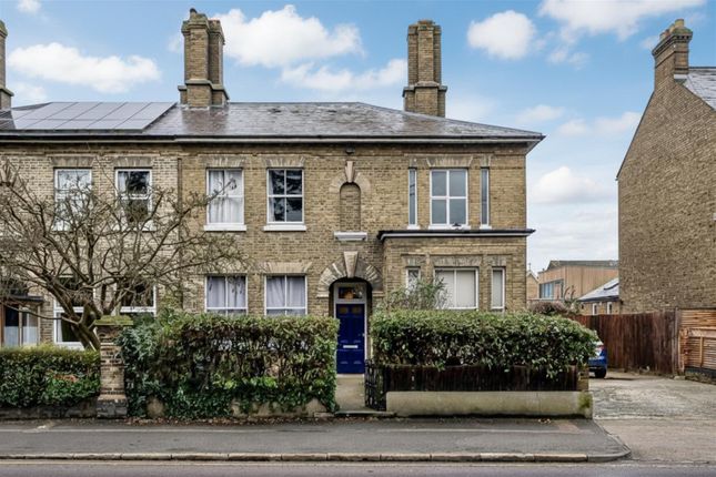 49, Ware Road, Hertford photo 3