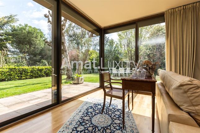 Thumbnail Property for sale in Cl Villa, Barcelona, Spain