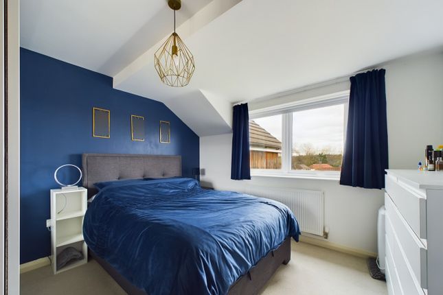 Flat for sale in The Foundry, Cooks Way, Hitchin