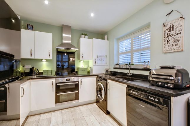 11, Seaton Way, Nottingham photo 3