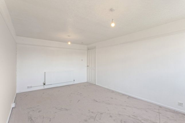 10, Exmouth Street, Livingston photo 4