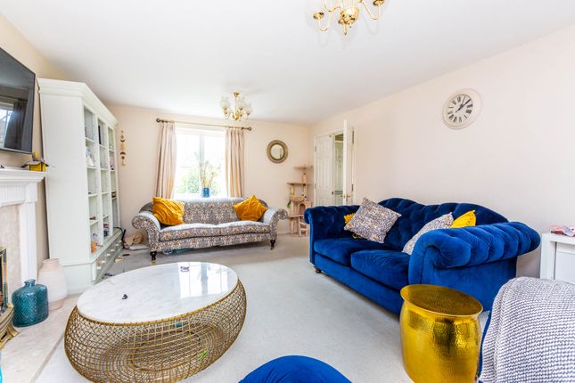 10, Grasmere Way, Higham Ferrers photo 4