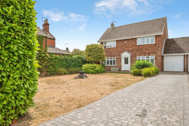17, Private Road, GREAT YARMOUTH photo 2